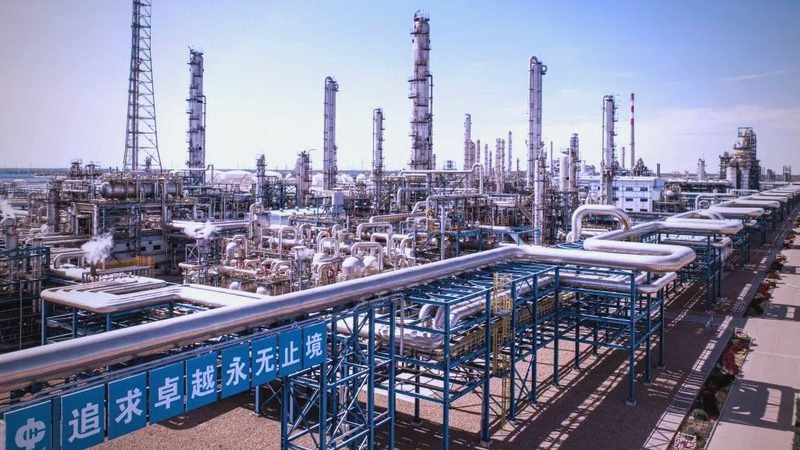 工程塑料与普通塑料：批发报价背后的差异解析**